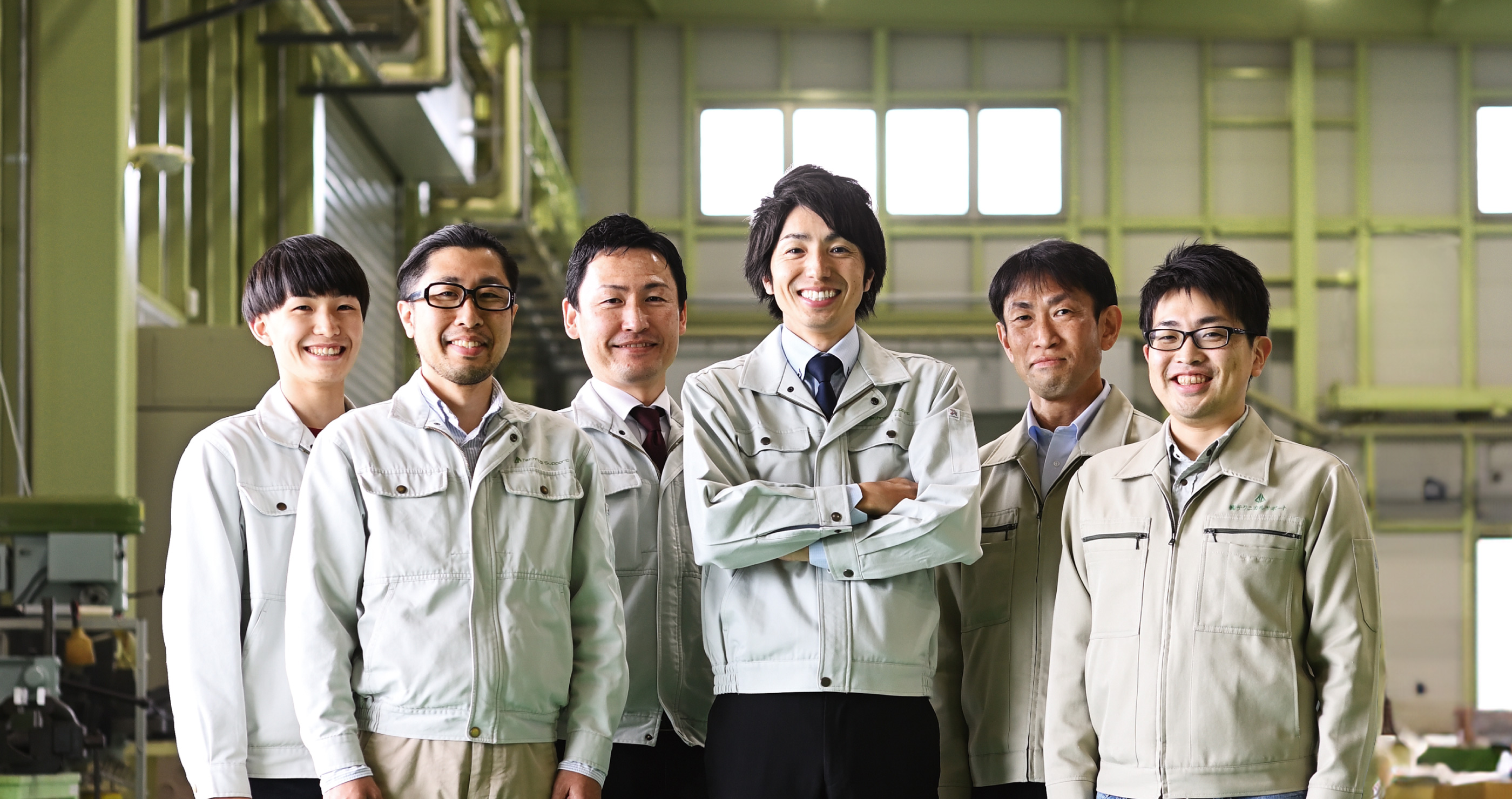 開発スタッフの集合写真